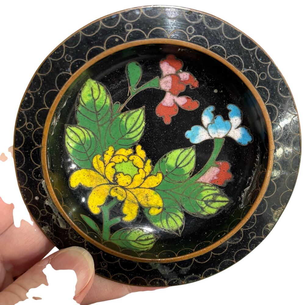 Two small enamel on brass Cloisonne mini plates Asian motif vintage decorative